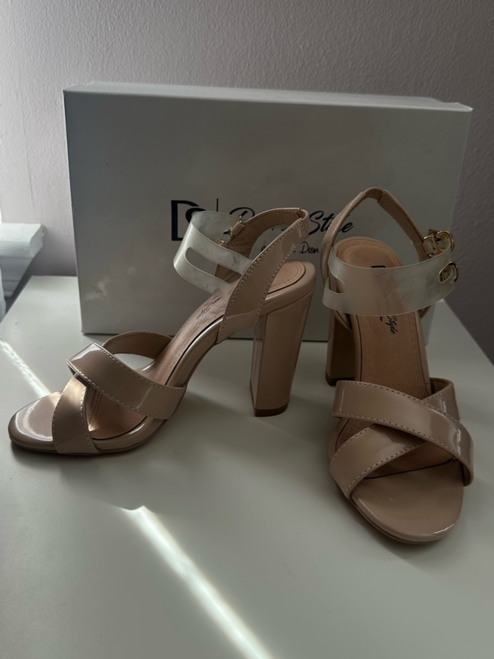 Diverse Style by Syndi Dion Cashew Heel Sandals with Ankle Strap